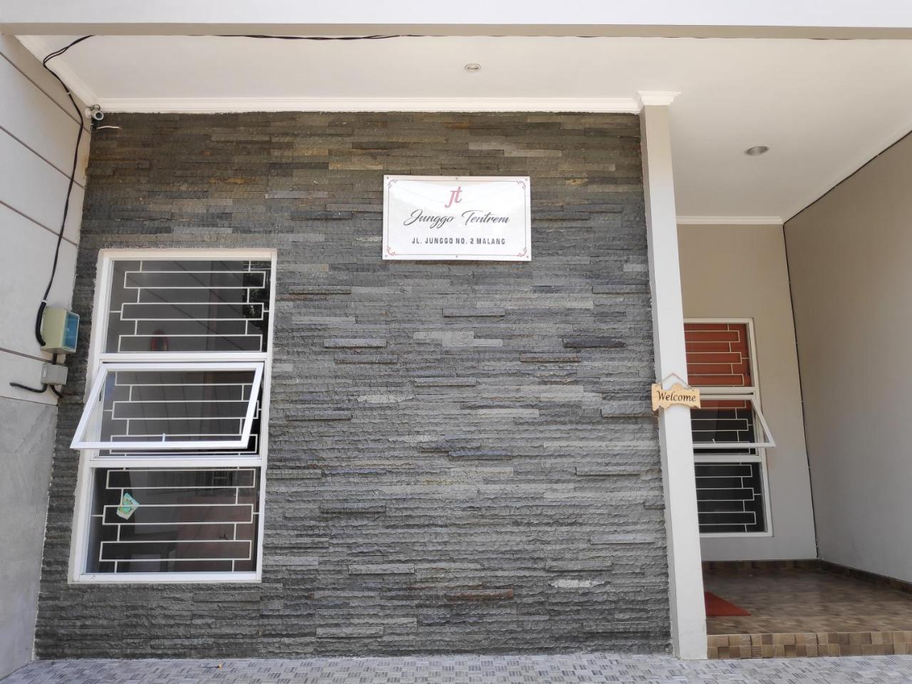 Reddoorz @ Lowokwaru Malang Exterior photo